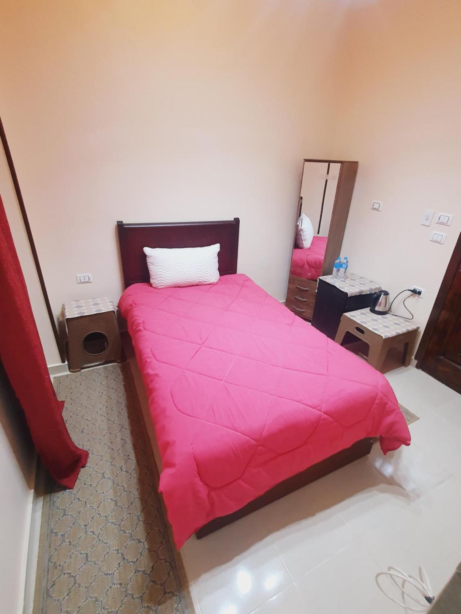 Andy Guest House Pyramids View Kafrat al Jabal Ruang foto